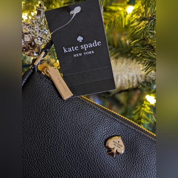 Brand new Kate Spade mini purse with original tags and packaging - Picture 4 of 6